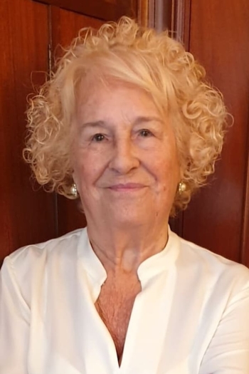 Actor Mercedes Luzuriaga