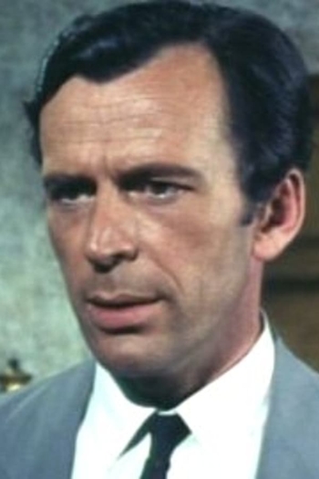 Actor Hedger Wallace