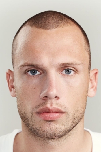Actor Johnny Heitinga