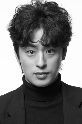 Actor Koo Kyo-hwan