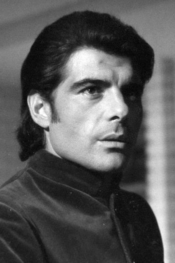 Actor Juan Luis Galiardo