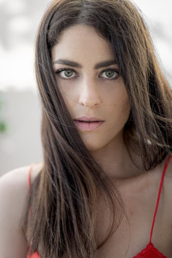 Actor Sandra Caraglia