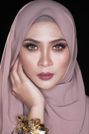 Actor Siti Nordiana