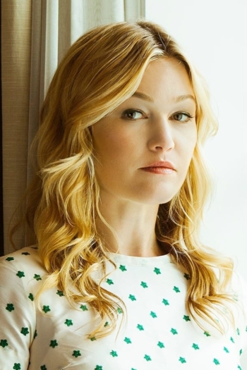 Mamonto. Julia Stiles