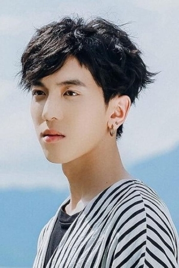 Actor Luorong Wanyan