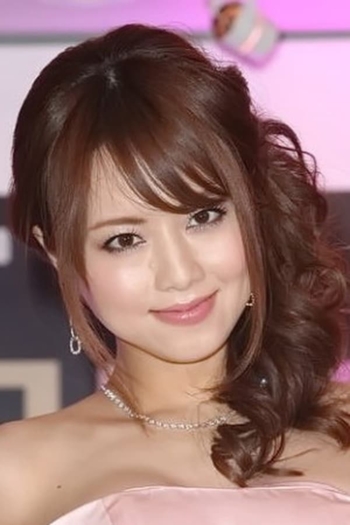 Actor Akiho Yoshizawa