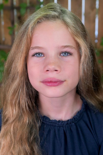 Actor Alona Jane Robbins