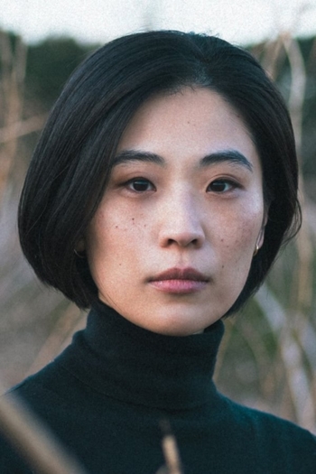 Actor Shuna Iijima