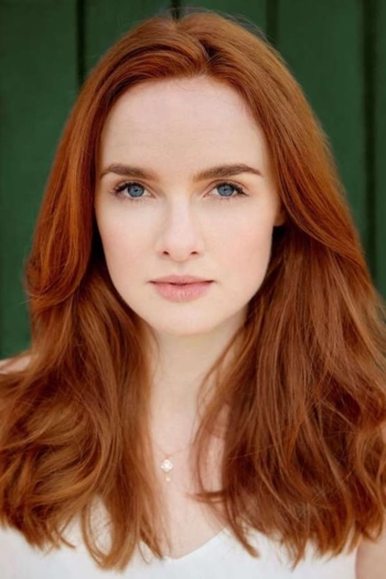 Actor Anna O'Byrne