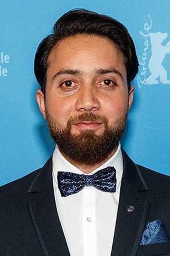 Actor Shahnawaz Bhat