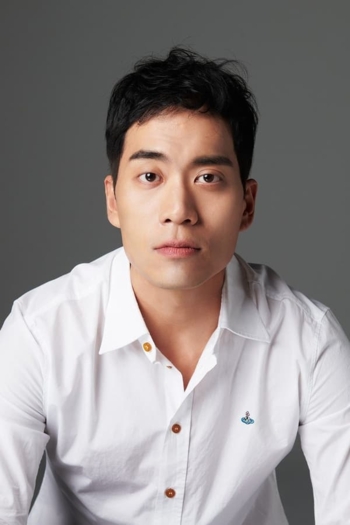 Actor Ahn Chang-hwan