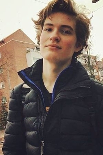 Actor Henrik Hines Grape