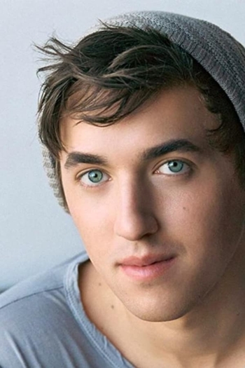 Actor Colton Castaneda