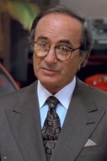 Actor Leonard Gaines