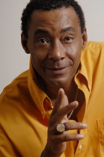 Actor Armando Marçal