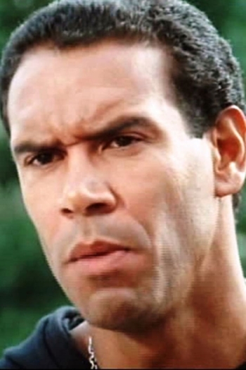 Actor Antonio Barrios