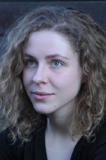 Actor Laura Perrudin