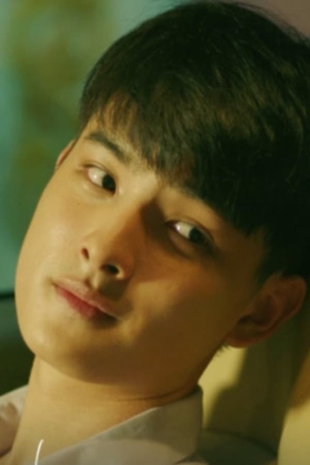 Actor Khunpol Pongpol Panyamit