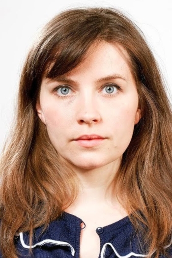 Actor Elsa May Averill