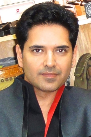 Actor Anuj Sawhney