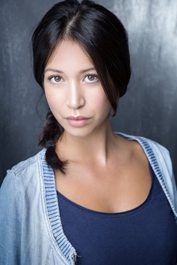 Actor Hanna Stanbridge