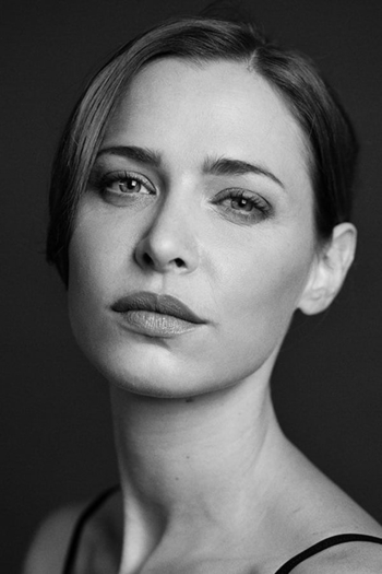 Actor Nathalie Portela