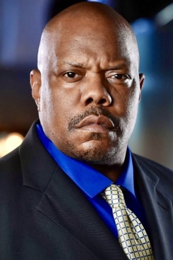 Actor George Sharperson