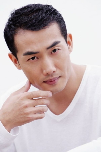 Actor Ai Dong