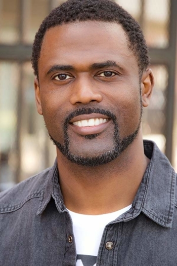 Actor Akim Black