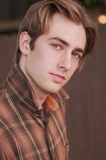 Actor Charles Tyler Kinder