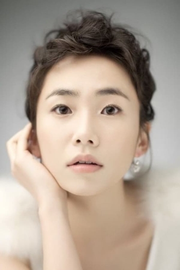 Actor Lee Eun