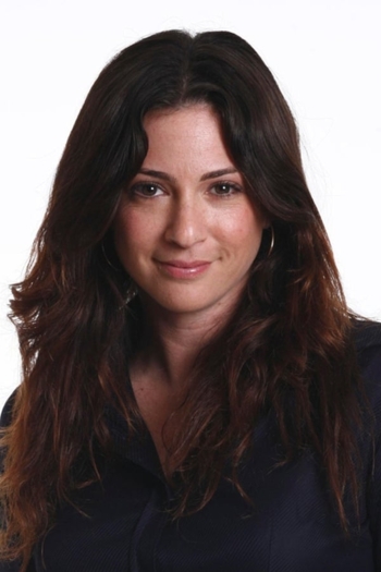 Actor Yael Sharoni