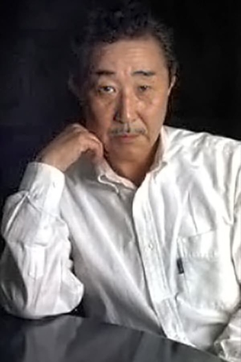 Film director Toyoo Ashida