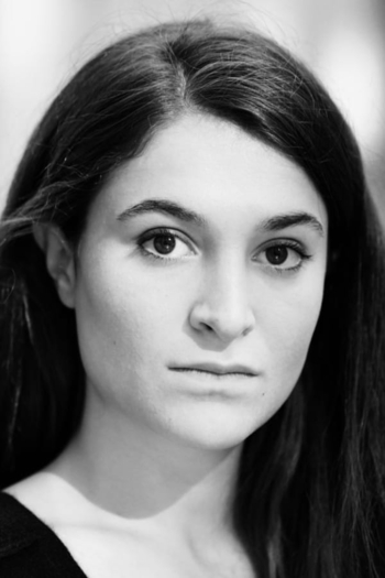 Actor Laurène Doval