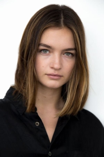 Actor Mitzi Ruhlmann