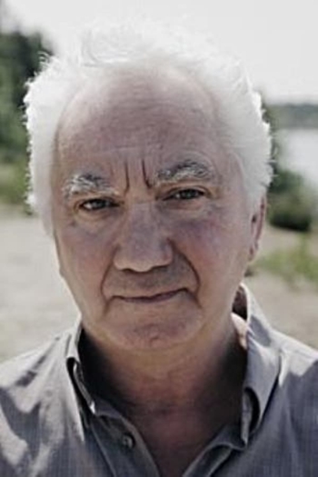 Actor Charlie Hendricks