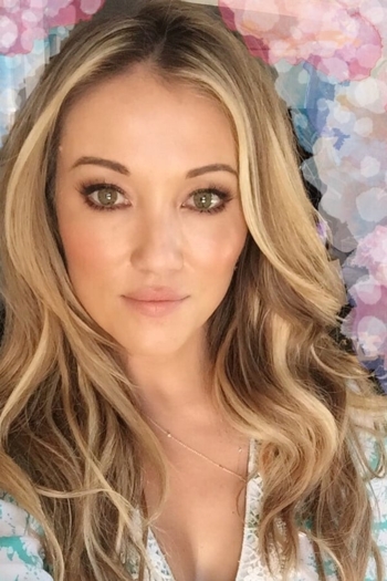 Actor Courtney Nanson