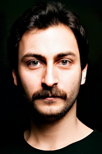 Actor Gürkan Güzeyhuz