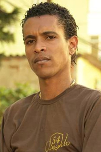 Actor Jefechander Suplino