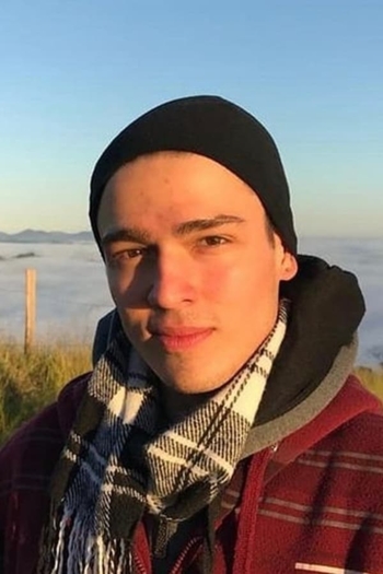 Actor Arthur Casagrande