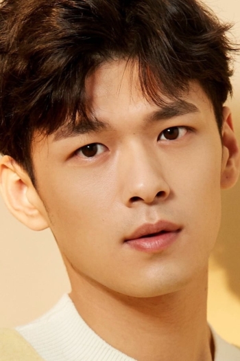 Actor Sheng Yinghao