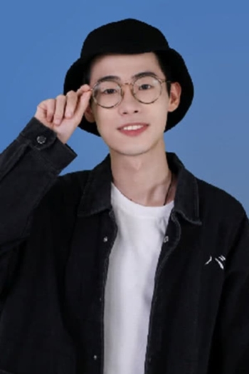 Actor Tian Xiaoxiao