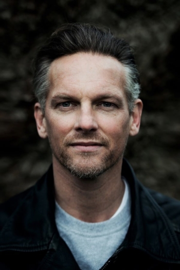 Actor Barry Atsma