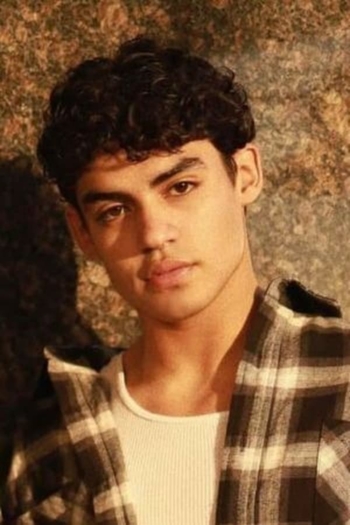 Actor Alejandro Rosario