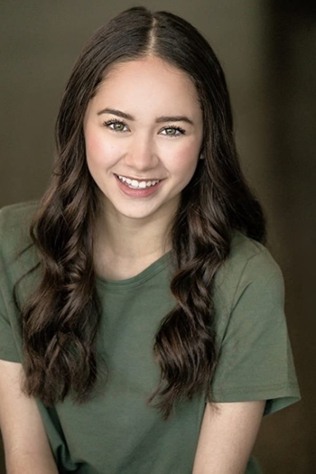 Actor Madelyn Kientz