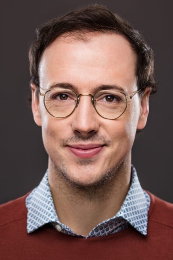 Actor Pascal Cameron