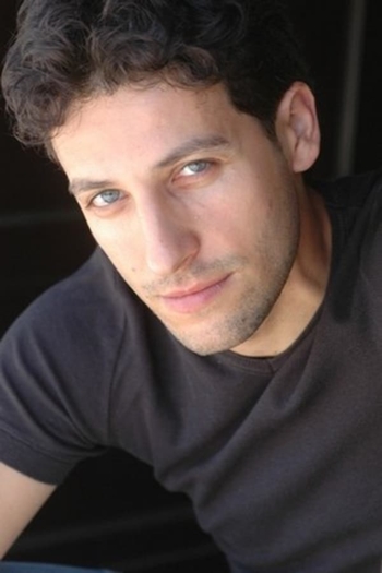 Actor Leonardo Santini