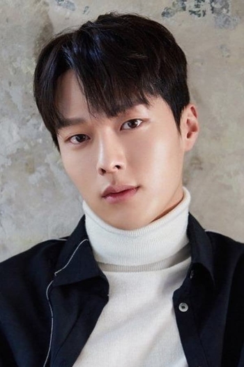 Actor Jang Ki-yong