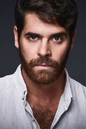 Actor Adrián Castiñeiras