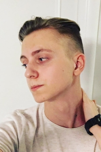 Actor Maksim Volkomirov